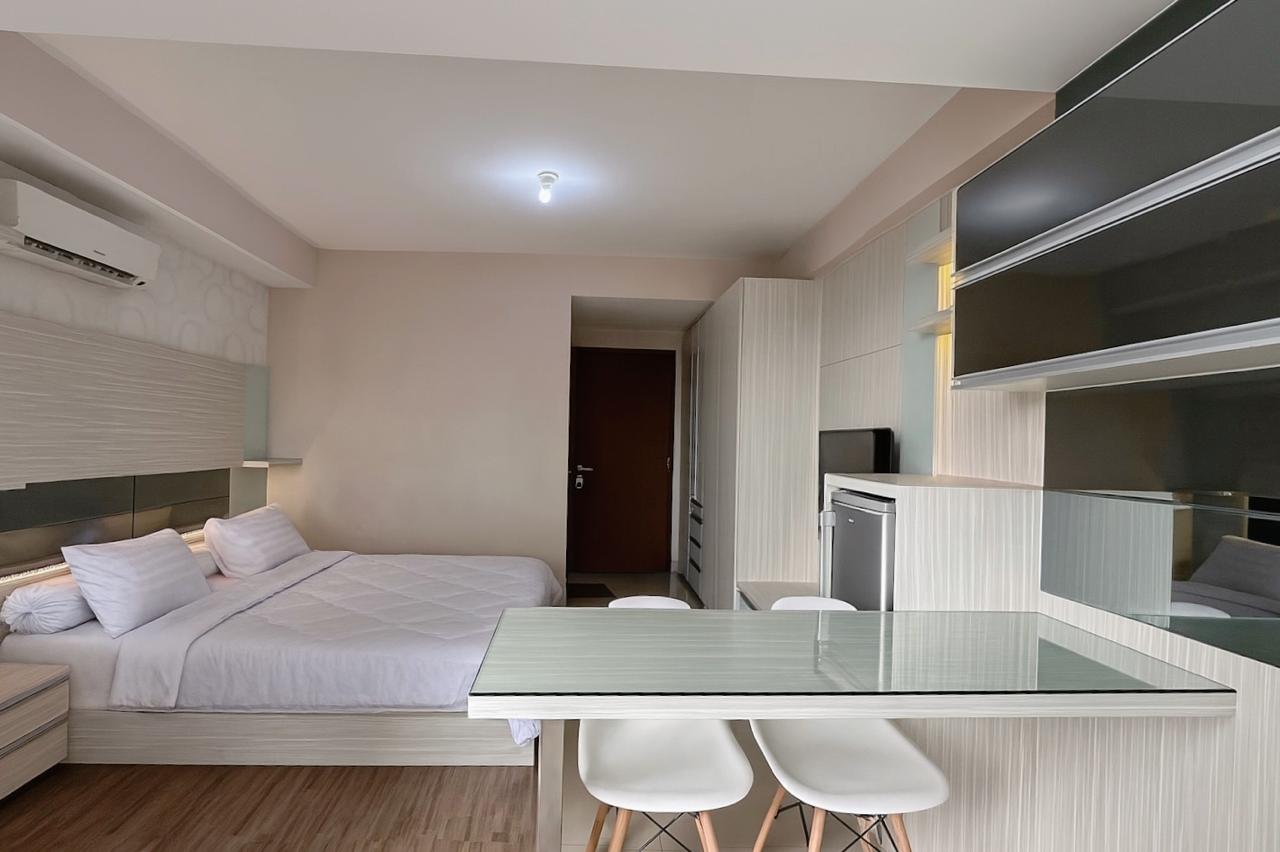 Cozy 1BR Apartemen BSD